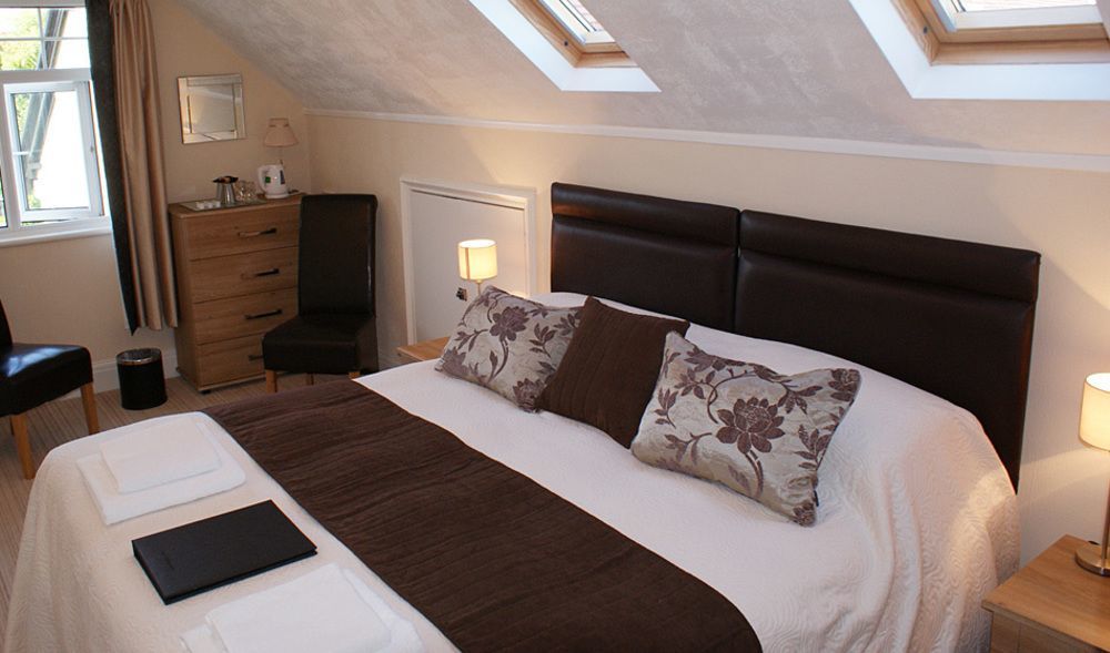 Cleave Court Guest House Llandudno Buitenkant foto