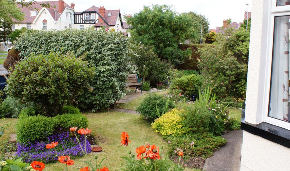 Cleave Court Guest House Llandudno Buitenkant foto